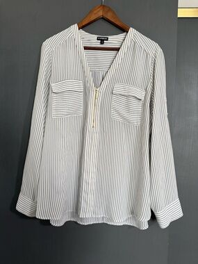 Express Striped Blouse XL | White & Blue Zip V-Neck Button Sleeve Women’s Top